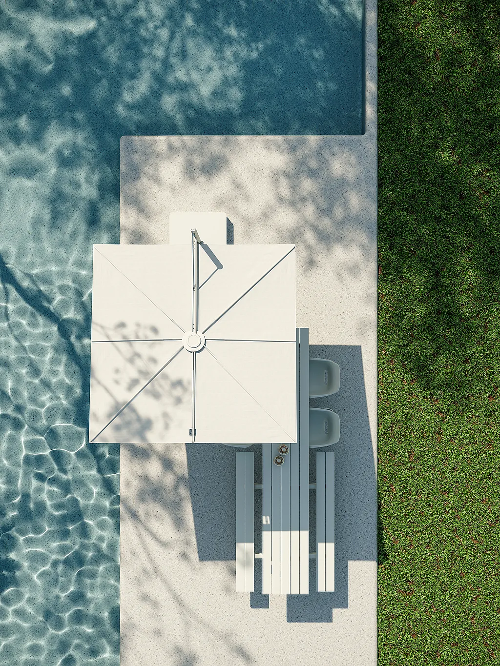 Bovenaanzicht van een Papyrus witte Sensu die een witte Marina-combinatie naast een zwembad schaduwt, met zachte boomschaduwen over het terras en gras.