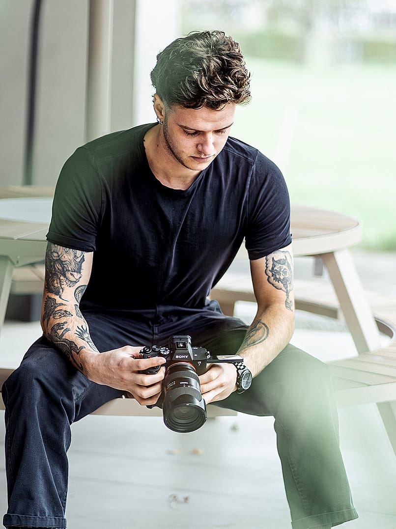 Creative Visual Storyteller