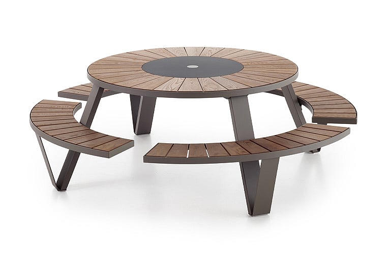 Pantagruel picnic-table image showing the round bench-and-table concept designed to bring people together more easily and comfortably.