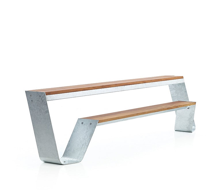 Hopperbank met houten zitting en tafelblad op een gegalvaniseerd stalen frame